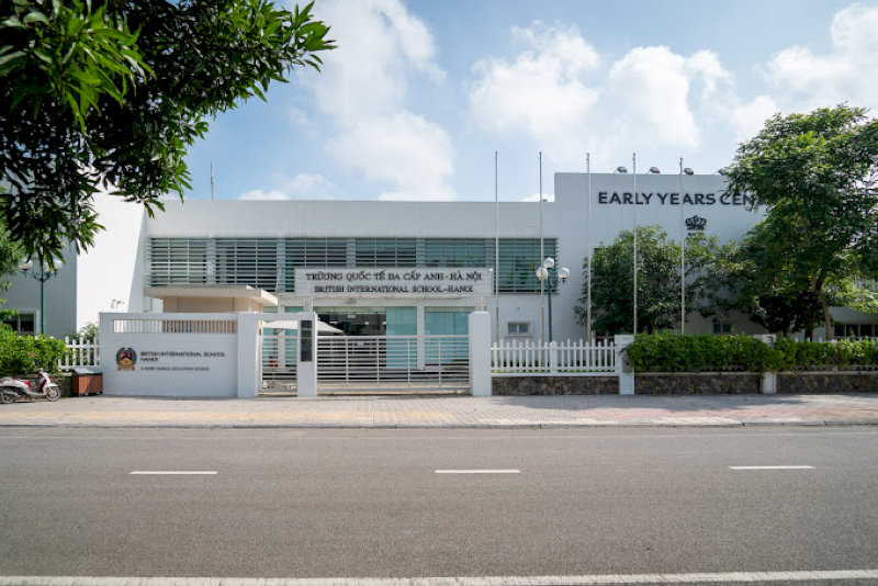 BIS tọa lạc tại khu đô thị Vinhomes Riverside