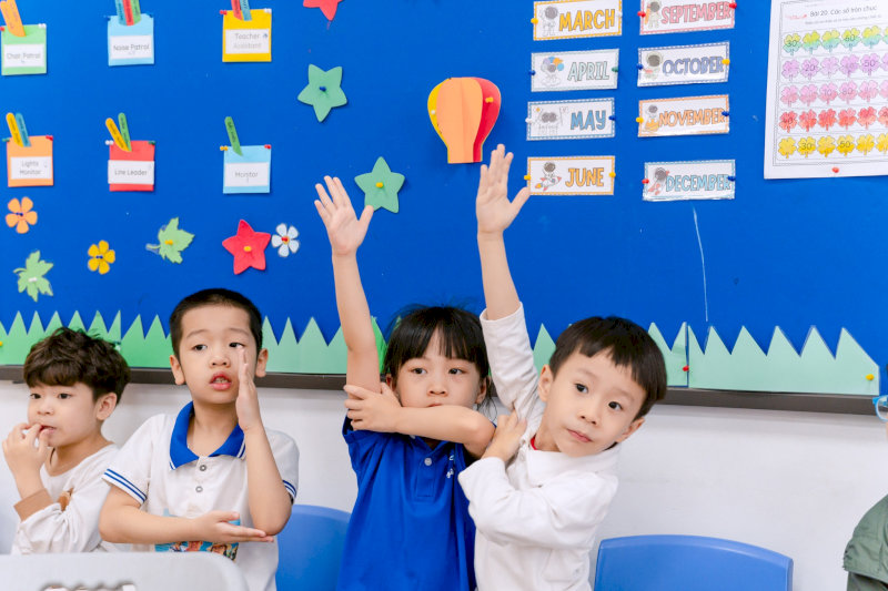 Hãy lên định hướng học tập cho con trước khi chọn trường cho con