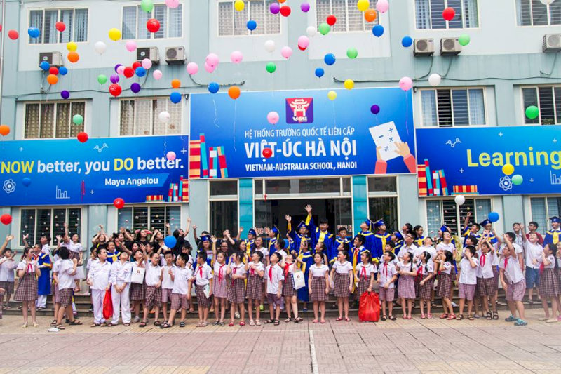 Học sinh trường Phổ thông Liên cấp Việt Úc