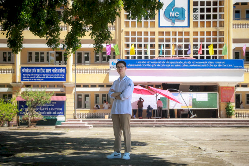 Học sinh trường THPT Nhân Chính