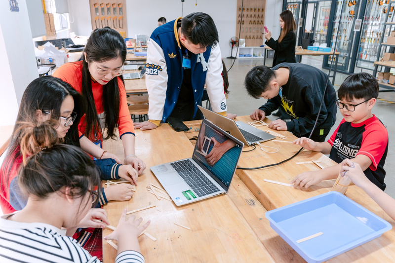 Khu vực sáng tạo Makerspace