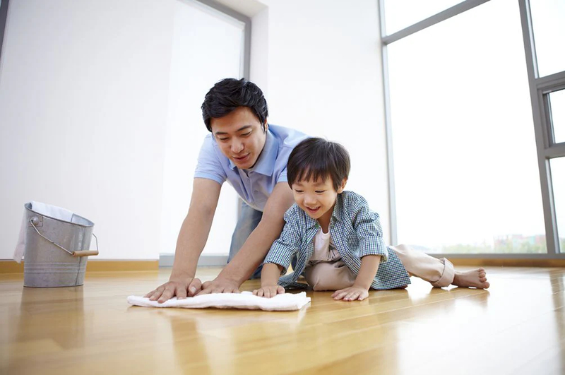 Làm việc nhà là hoạt động giúp trẻ học được kỹ năng làm việc nhóm