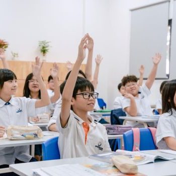lớp 6 học những môn gì