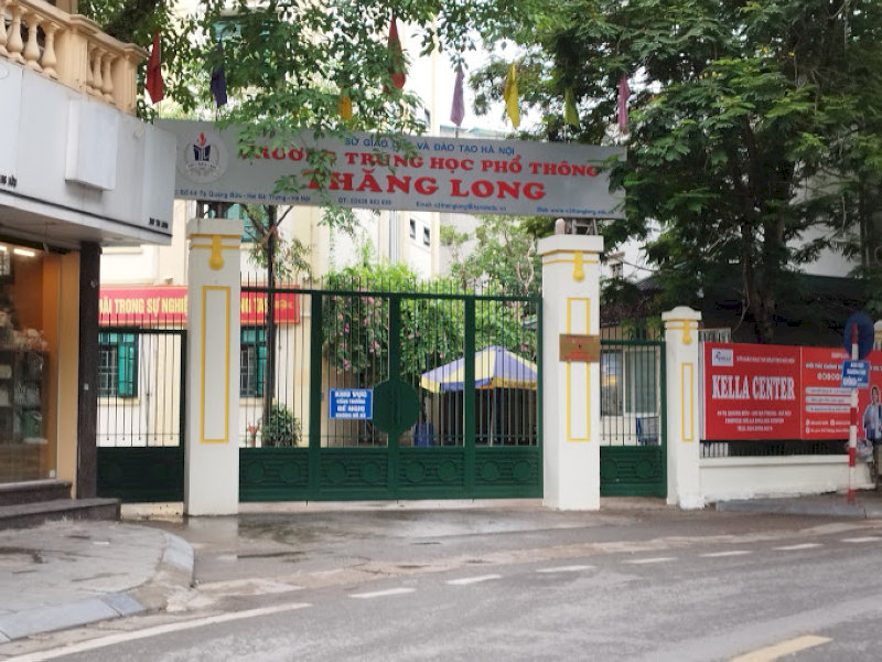 THPT Thăng Long tọa lạc trên con đường quy tụ nhiều trường học nổi tiếng - Tạ Quang Bửu