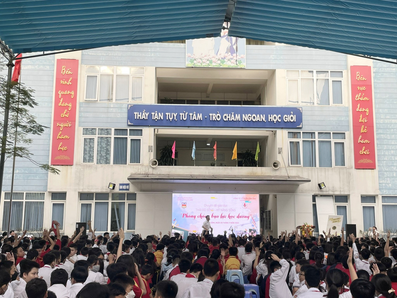 Trường THCS Ba Đình