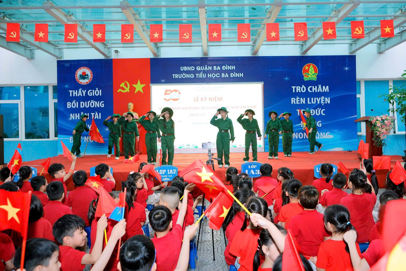 Sự kiện mừng ngày Độc lập tại trường Tiểu học Ba Đình