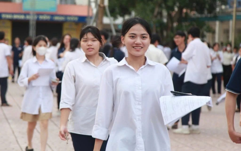 Đề Ngữ văn thi vào lớp 10 của Hà Nôi năm nay được đánh giá tích cực.