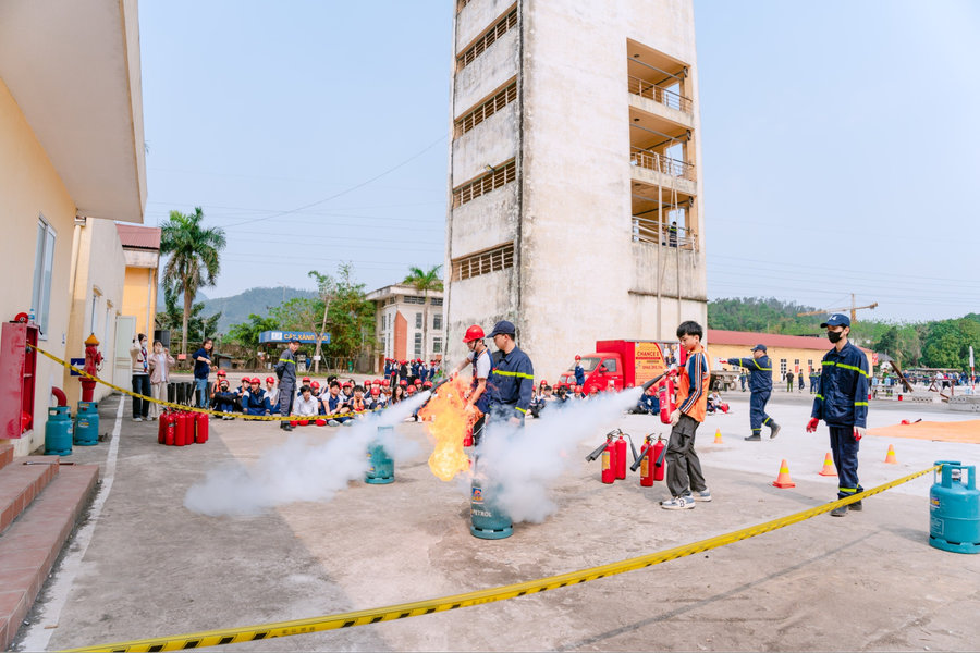 Rèn luyện kỹ năng PCCC cho học sinh
