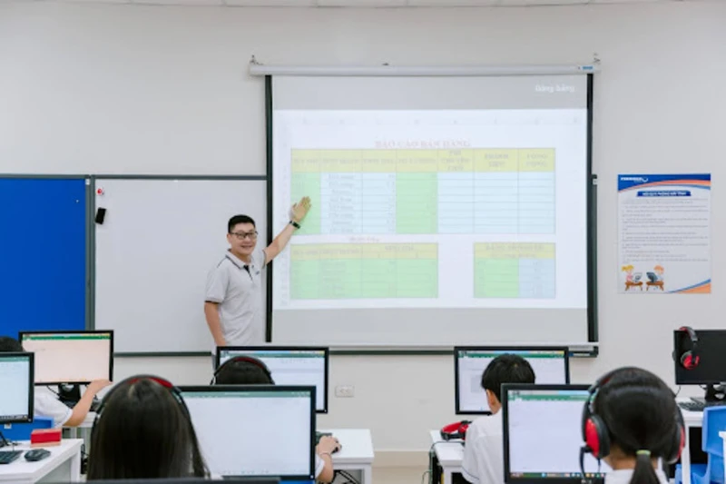 Ứng dụng công nghệ giúp học sinh học linh hoạt, trực quan và làm chủ kỹ năng số từ sớm
