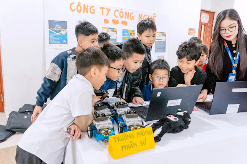Định hướng tương lai rõ ràng giúp học sinh xác định ngành nghề phù hợp và xây dựng lộ trình học tập cụ thể 