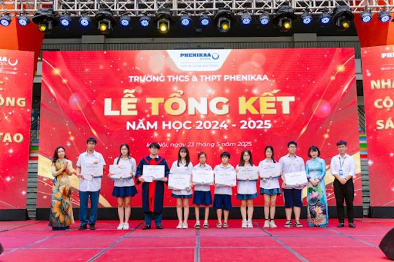 Học sinh được xếp hạng Tốt, Khá, Đạt và Chưa đạt dựa trên kết quả của các môn học