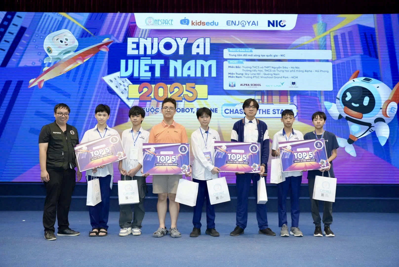 3 Giải Top 5 cấp THPT thuộc về: Đội: PS - WinX-Enchantix, Đội: PS - Cornball, Đội: PS - Hoàng Kim Code