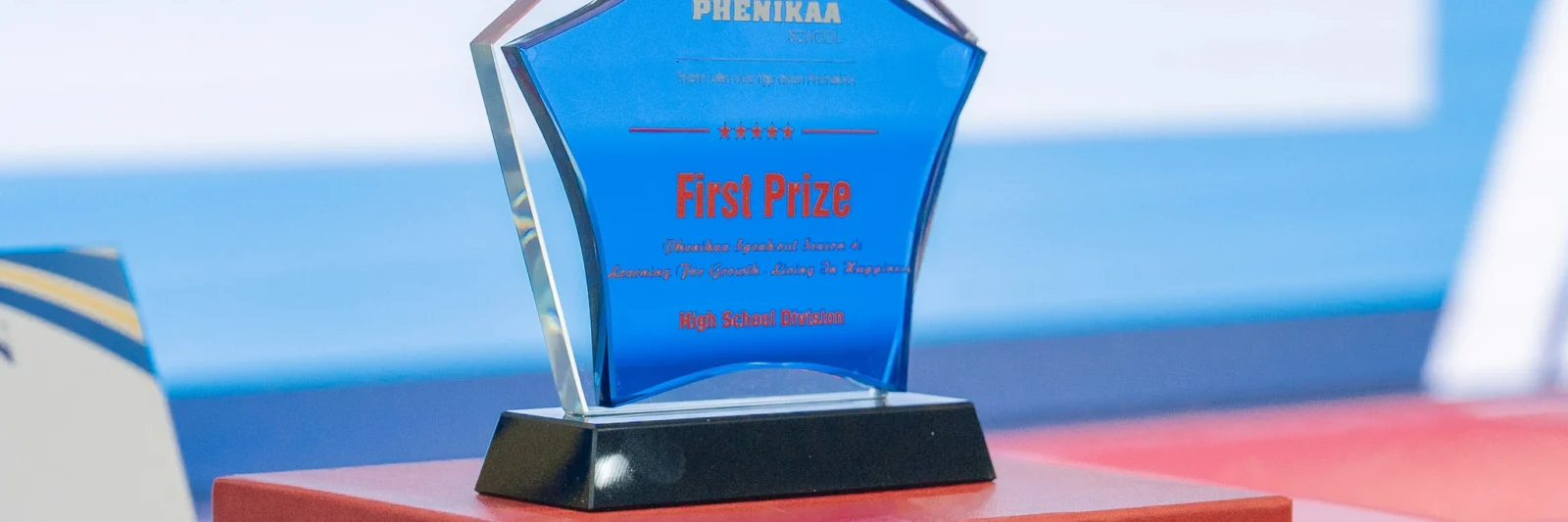 Vòng Chung kết Cuộc thi Hùng biện Tiếng Anh Phenikaa Speak-out 2025 mùa 4.