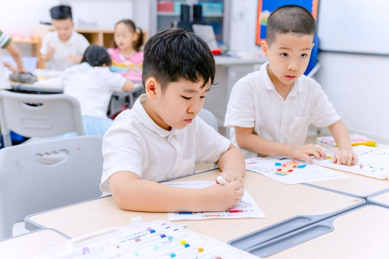 Khả năng ghi nhớ tốt giúp trẻ học nhanh, làm việc theo hướng dẫn và tăng sự tập trung