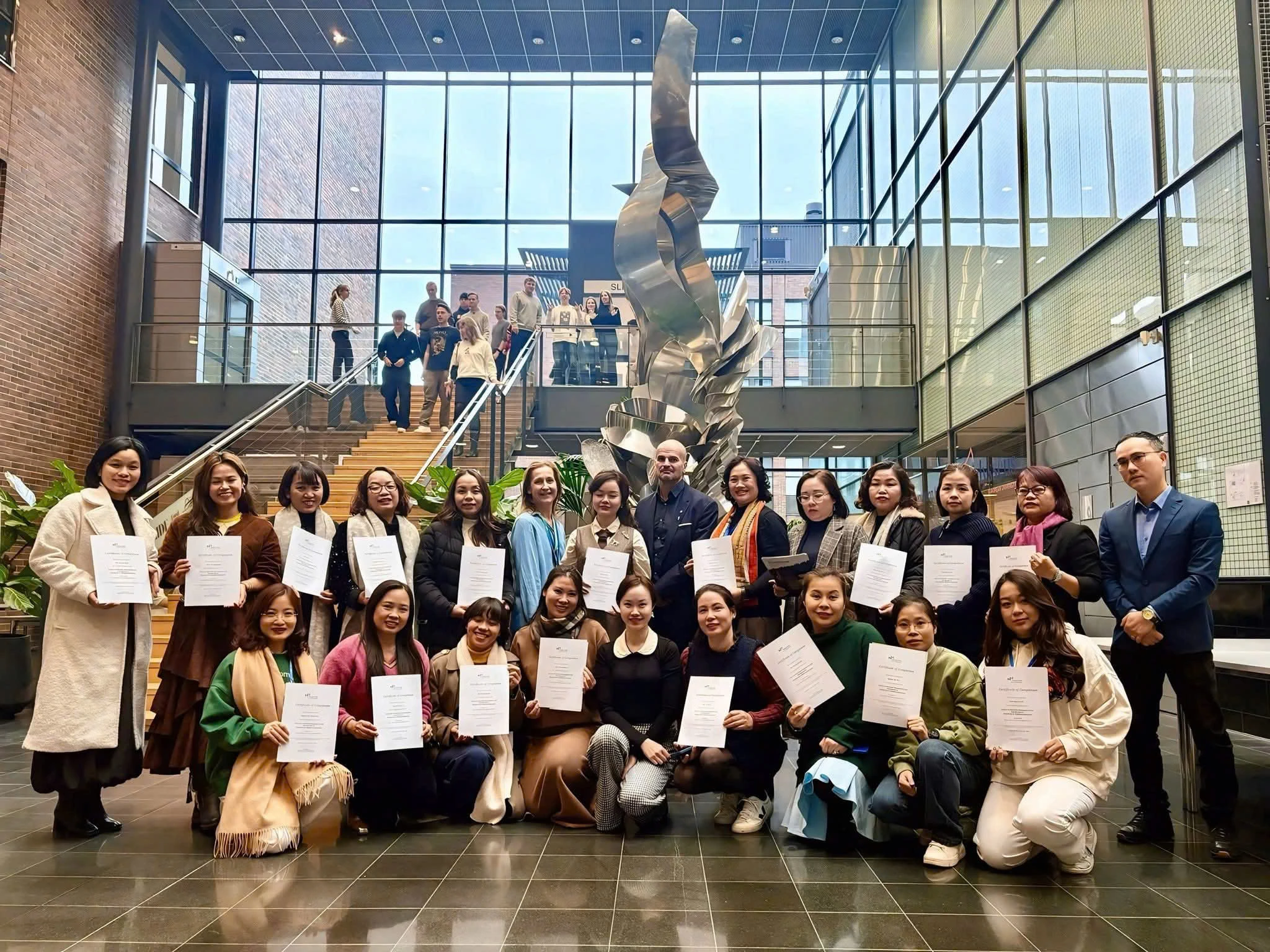 Hành Trình “Học Để Trưởng Thành” cùng Ban Giám Hiệu Phenikaa School Tại Phần Lan