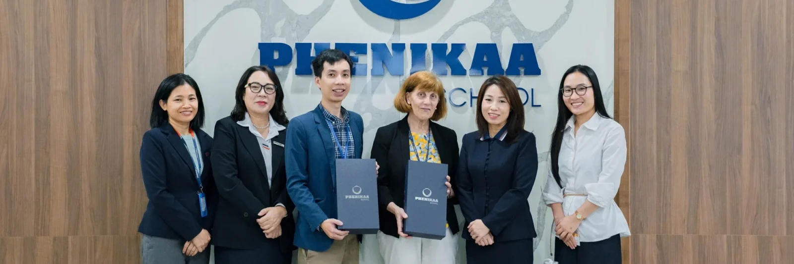 Buổi làm việc không chỉ mở ra nhiều cơ hội hợp tác ý nghĩa