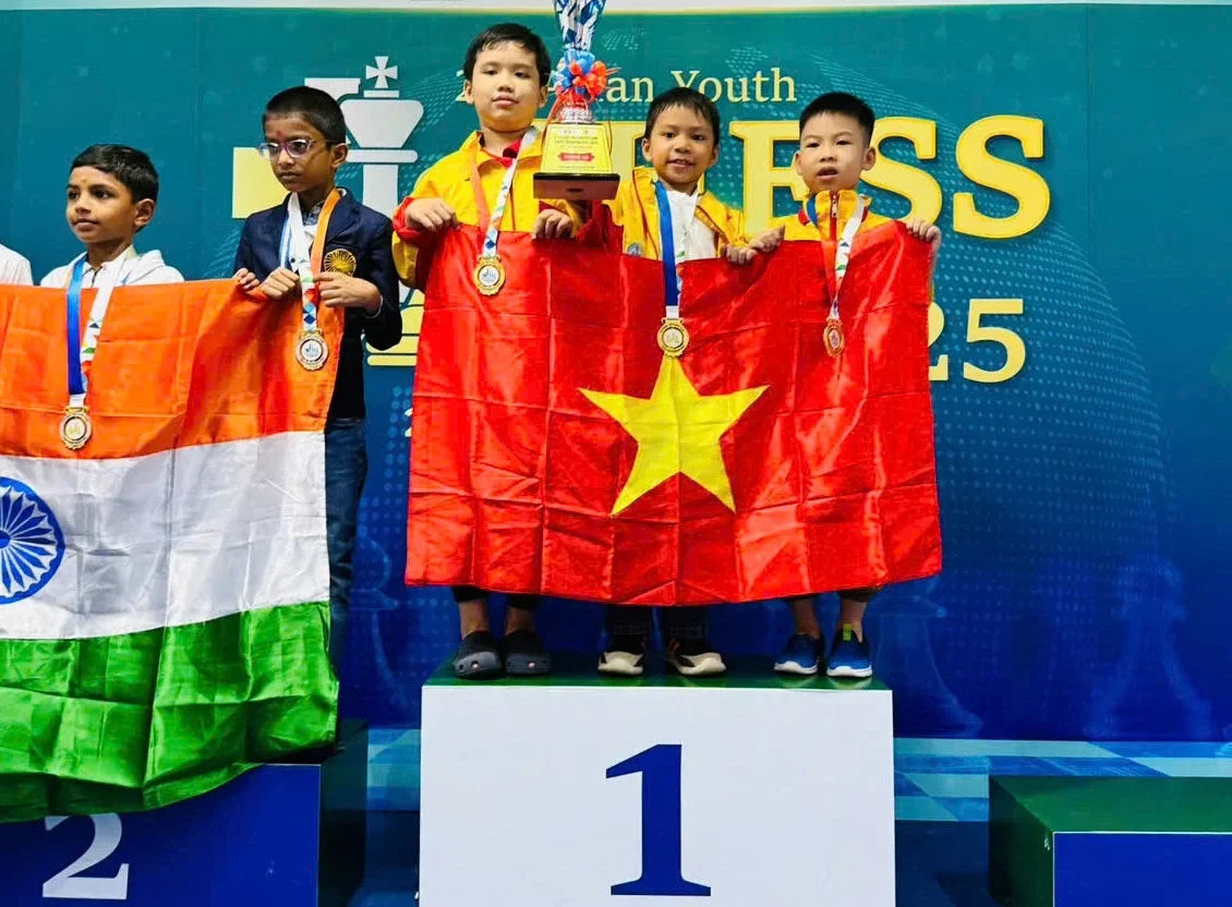 Pheniker nhí Vũ Thành An - 3B2 giành Huy chương Vàng đồng đội tại giải Vô địch Cờ Vua Châu Á lần thứ 27 - năm 2025.