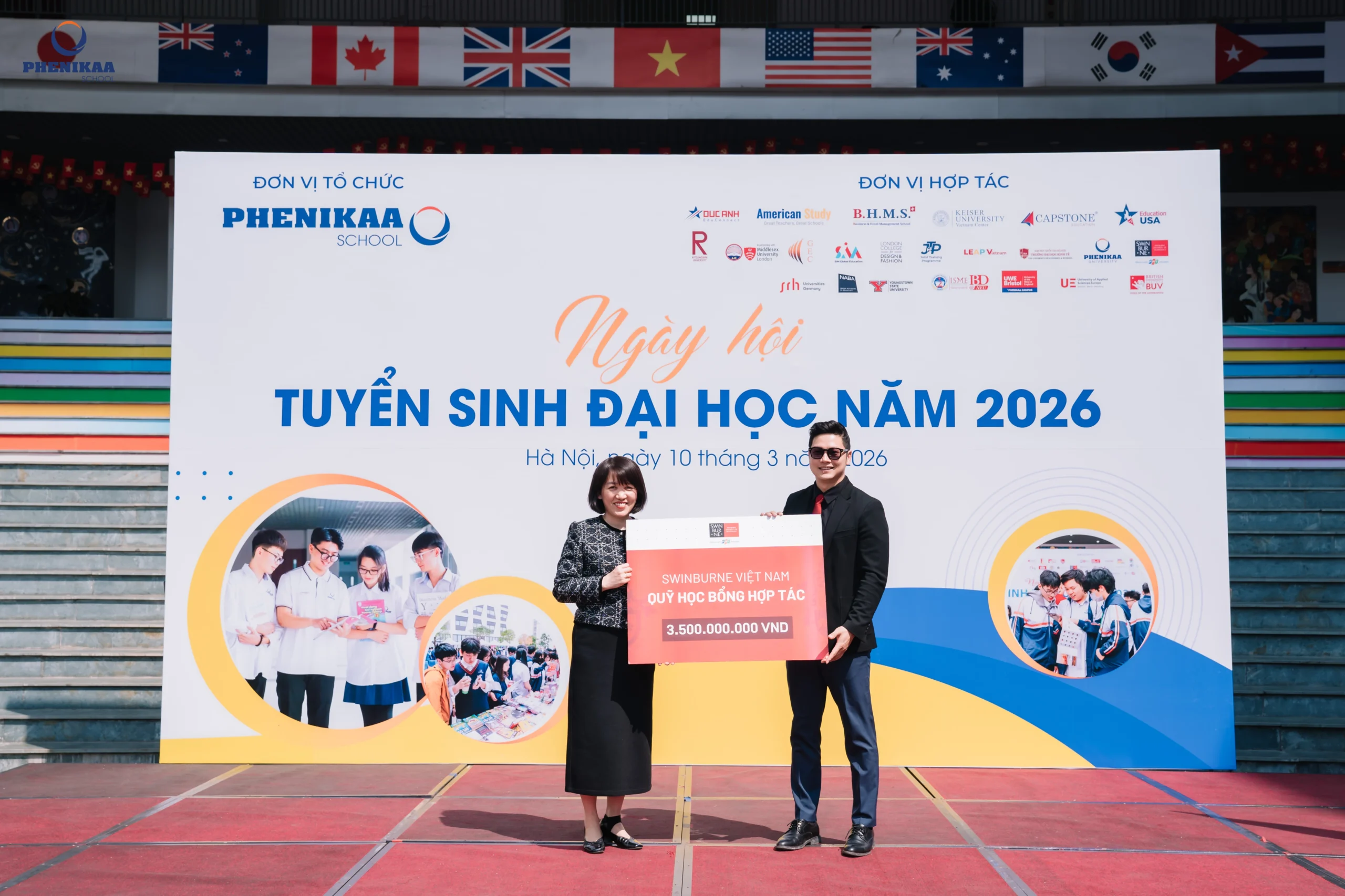 Trường Đại học C&ocirc;ng nghệ Swinburne đ&atilde; trao tặng Phenikaa School Quỹ học bổng trị gi&aacute; 3,5 tỷ đồng d&agrave;nh cho học sinh của nh&agrave; trường