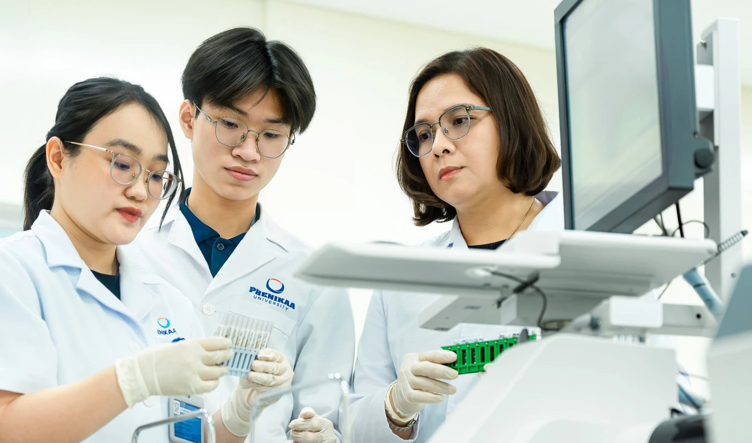 Hơn 450 học sinh bước v&agrave;o chung kết s&acirc;n chơi khoa học kỹ thuật cấp quốc gia. Ảnh minh họa: Đại học Phenikaa