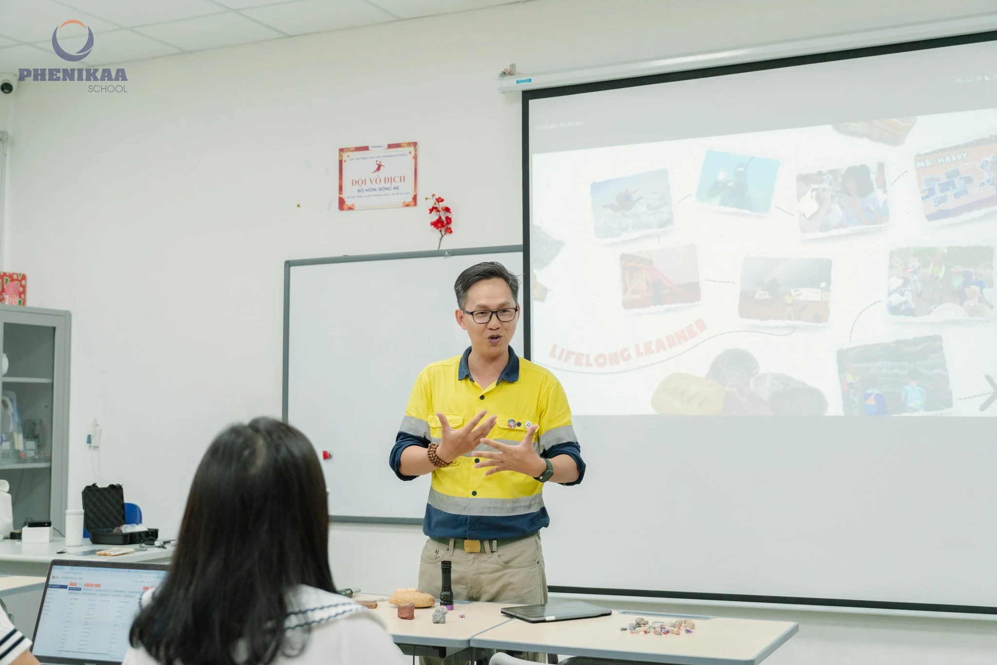 Chuy&ecirc;n đề 4: Trải nghiệm thực tế từ chương tr&igrave;nh du khảo địa chất AMAGEO