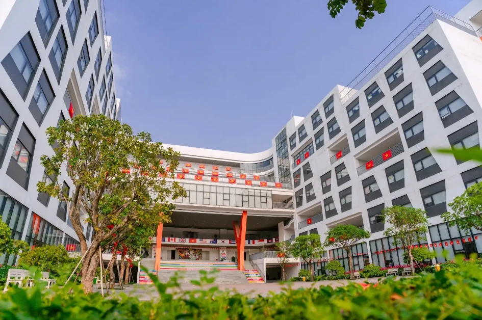 Một g&oacute;c kh&ocirc;ng gian học tập xanh tại Phenikaa School