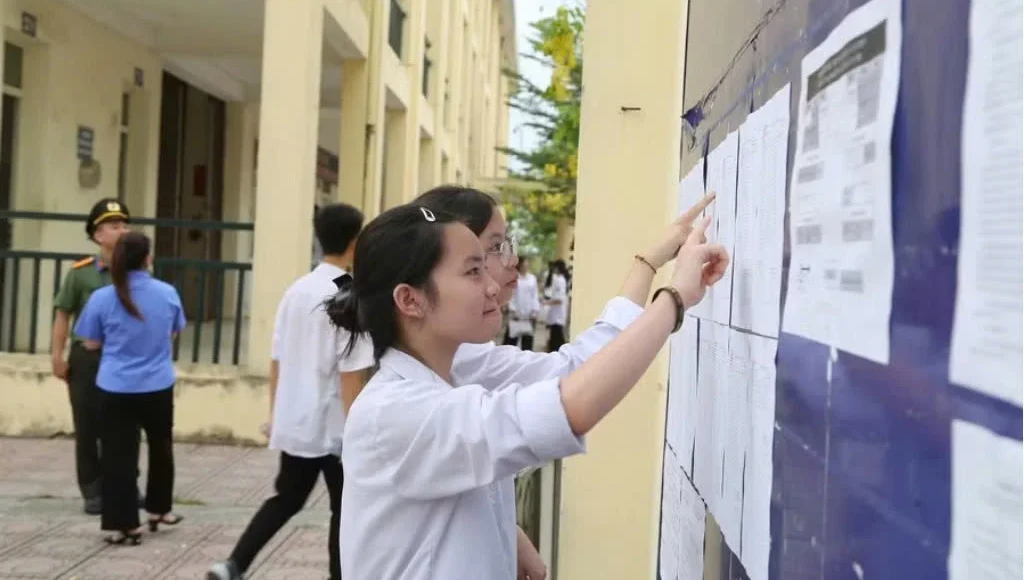 Thí sinh tham gia Kỳ thi tuyển sinh vào lớp 10.