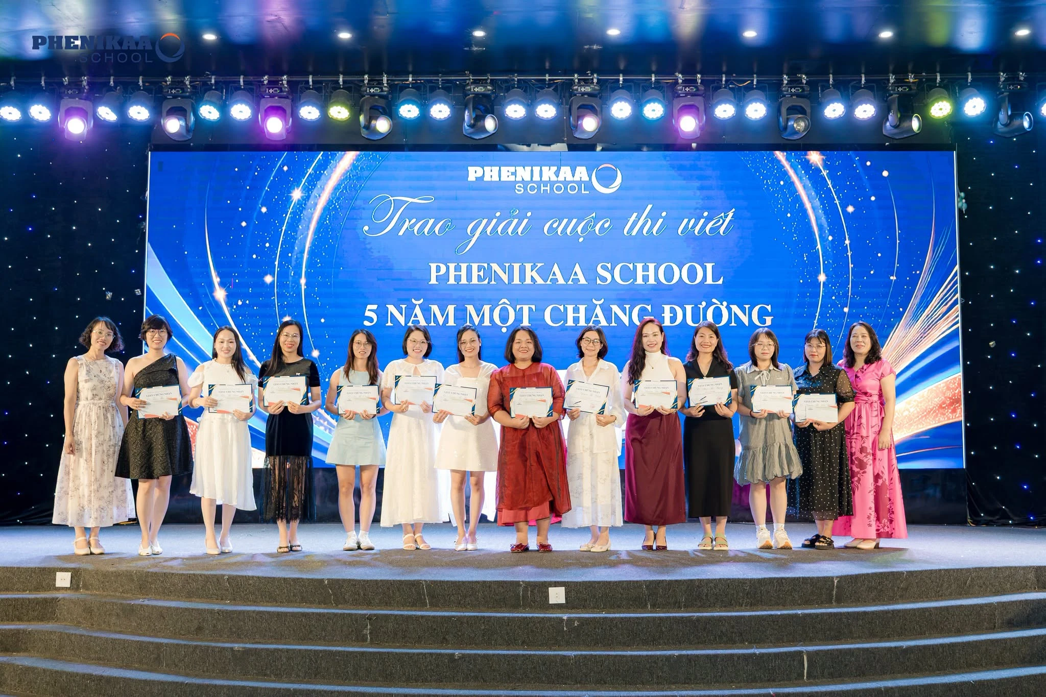 Trao giải cuộc thi viết: Phenikaa School - 5 năm một chặng đường