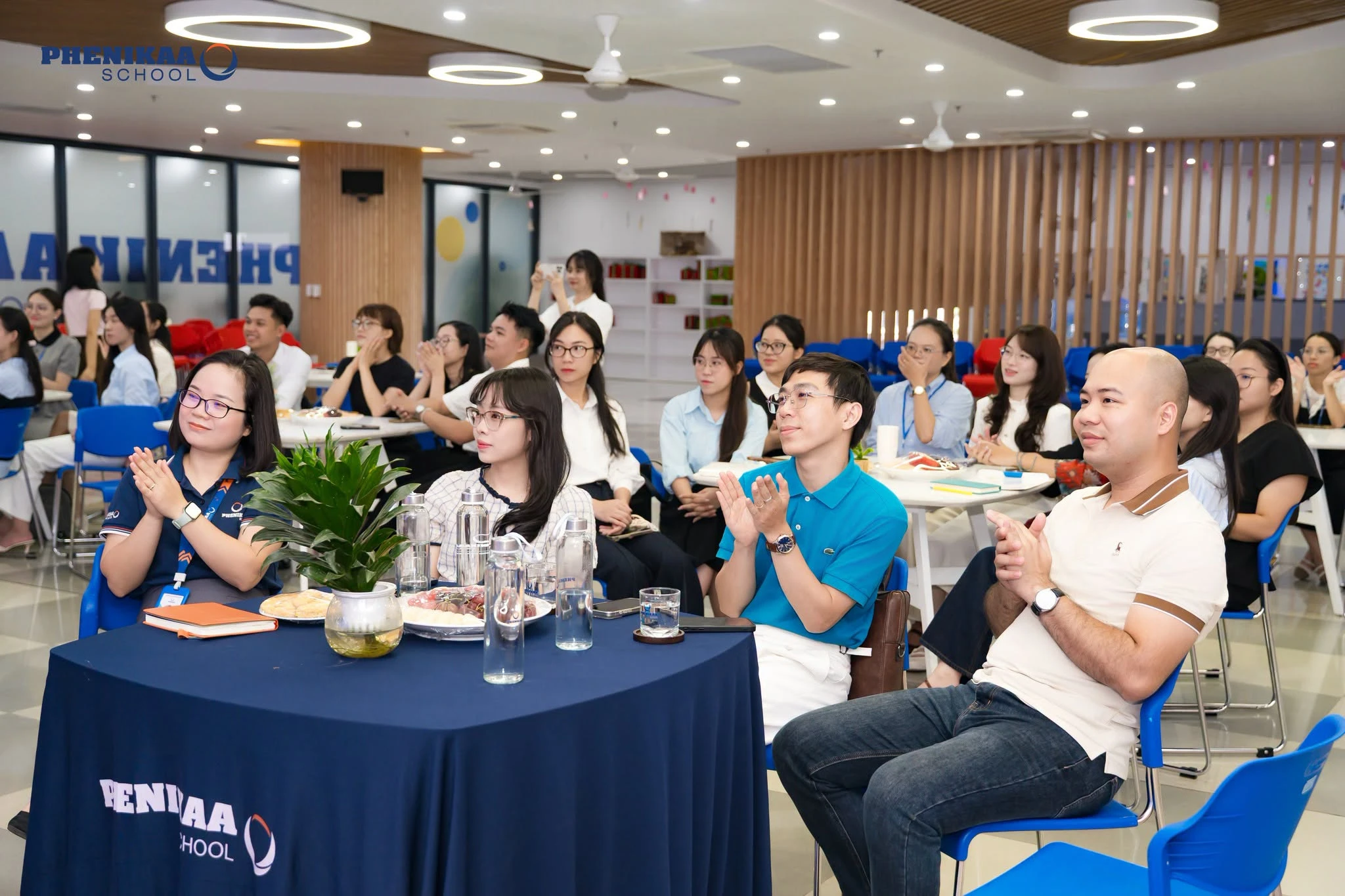 Phenikaa School chào đón CBGVNV mới - Cùng kiến tạo một năm học thành công
