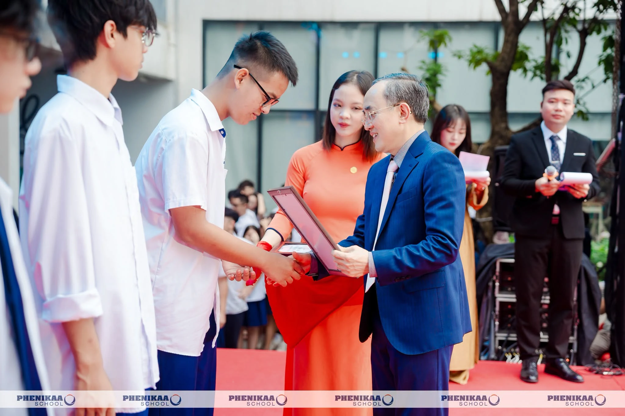 Lễ trao học bổng